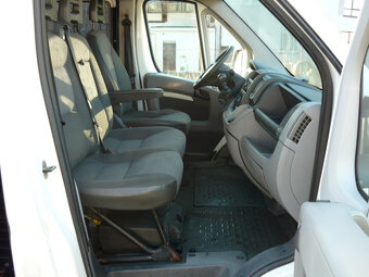 PEUGEOT BOXER 2.2 HDI 6 MÍST - 8