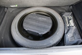 Peugeot 3008 1,6 HDi 88 kW - 8