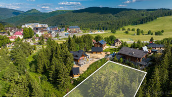Stavebný pozemok možnosť postaviť 2 chaty. Všetky is, Donova - 8