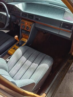 Mercedes W124 - 8