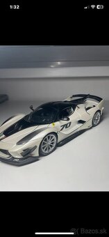 Burrago Ferrari zberatelsky model - 8