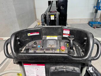 Kĺbovo-teleskopická plošina Niftylift HR17 NE MK3 - 8