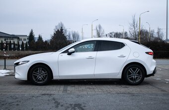 Mazda 3 90kW (2020). - 8