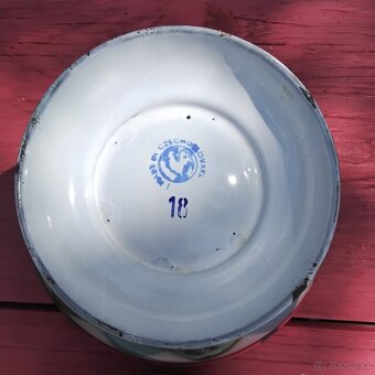 Smaltovane nádoby,riady... - 8