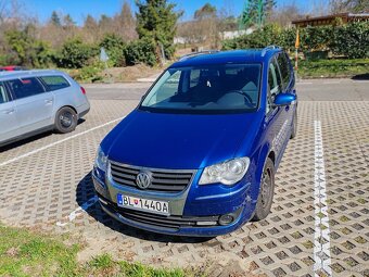 WV Touran 1,9 TDi - 8
