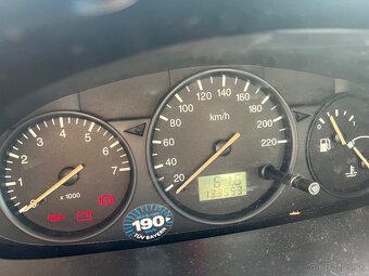 PREDÁM Ford Fiesta - 8