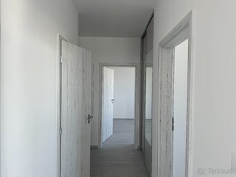 PRENÁJOM 3 izb. bytu Sokolia ul., Miloslavov, 58 m2, 2x park - 8