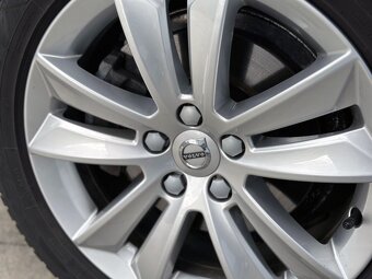 Volvo V60 B4 Business diesel 197PS AT/8 r.2022 - 8
