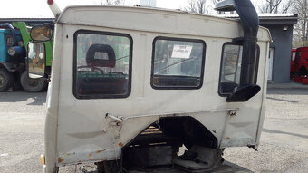 Kabiny Tatra T 815 - 8