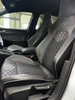 Volkswagen Golf Variant R-Line 2.0 TDI EVO DSG - 8