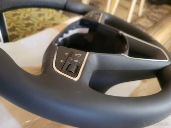 NOVÝ volant Seat - 8