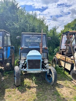 Predam 2x Zetor 5511 - 8