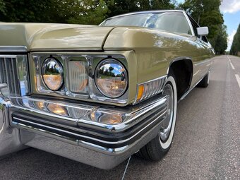 1973 Cadillac Coupe Deville - 8