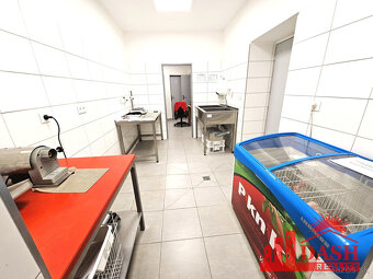 Na prenájom komerčný priestor, 154 m2, Trenčín, centrum mest - 8