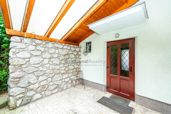 REZERVOVANÉ  Predaj RD sprostredkuje realitný maklér Patrik - 8