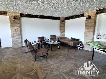 Na predaj polyfunkčná budova v Nových Zámkoch - 8