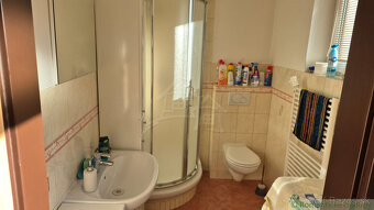 Útulný dom v tichej ulici, Stará Lesná - 8