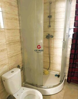 ÚTULNÝ 2-IZBOVÝ RODINNÝ DOM – ZÁHOR, POZEMOK + GARÁŽ - 8