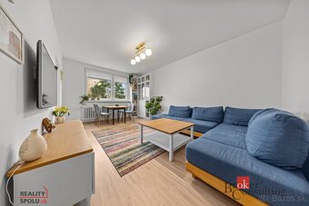 KOMPLETNE ZREKONŠTRUOVANÝ 4-IZBOVÝ BYT V RAČI – IHNEĎ VOĽNÝ - 8