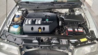 Youngtimer Škoda Octavia 1 1.8 20V, SLX - 8