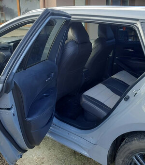 Toyota Corolla Combi 1.8 Hybrid Comfort Tech Style/2020 - 8