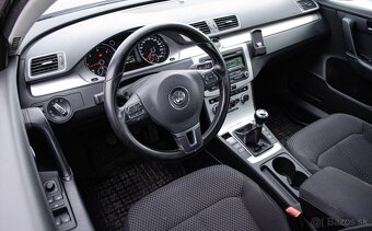 Volkswagen Passat B7 1.6 TDI Sedan - 8