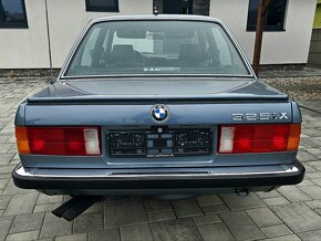 Bmw 325ix - 8