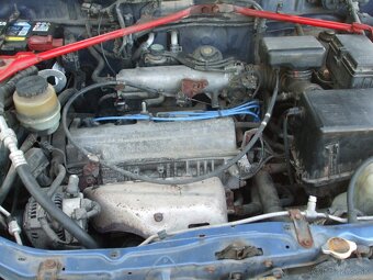 Predam toyota Rav4 2.0 benzin r.v.1997 94 kw - 8