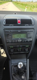 Škoda Octavia 2 1.9 TDI 77 KW r.v.2004 - 8