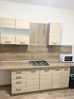 PRENÁJOM, PRIESTRANNÝ 5-IZBOVÝ RODINNÝ DOM-KOŠICE-BARCA - 8