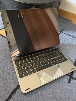 iPad Air 5 generácia - 8