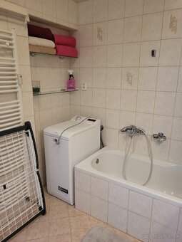 Prenájom 2.izb.bytu pri Hrade, s parkovaním - 8