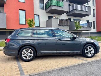 Volkswagen Passat Variant 2.0 TDI EVO Elegance DSG - 8