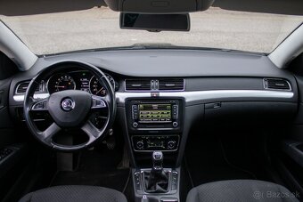 Škoda Superb Combi 2.0 TDI Facelift - 8