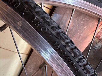 Kolesa 28 622 aj na Favorit s 6kolečkom - 8