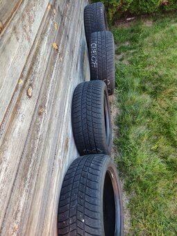 225/50 R17 zimne pneu - 8