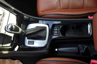 Ford Montdeo mk4 2.0 tdci 103 KW automat - 8