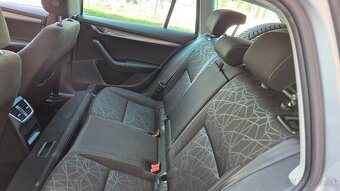 Škoda Octavia Combi 1.6 TDI 115k Drive DSG - 8