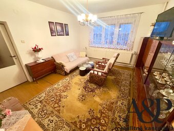 4 IZBOVÝ RD S GARÁŽOU, POZEMOK 776M2, ŽELEZNIČNÁ UL., SENICA - 8