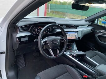 Audi E-tron 55 quattro S line DPH - 8