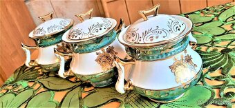 Dvojset porcelánových šálok s tanierikmi,taniere,dózičky,váz - 8