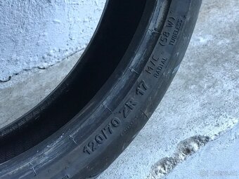 2x predna pneu 120/70 ZR17 continental Michelin - 8