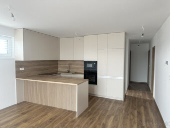 Na predaj moderný 4-izbový rodinný dom s tepelným čerpadlom - 8