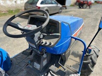 Traktor ISEKI TG333 - 8