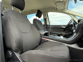 Ford S-MAX 2.0 TDCI Titanium Automat 7 miestny odpočet DPH - 8