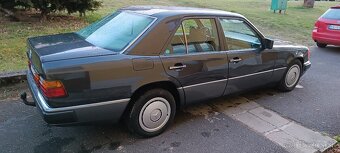 Mercedes W124 230E - 8