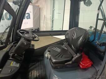 Čelni vozík Toyota 02-8FGF18 s Dvouvidlice - 8