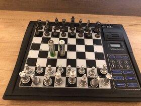 2 šachovnice, hry Mikado - 8