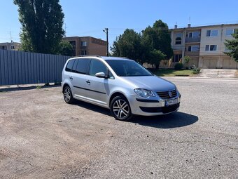 Volkswagen Touran 1,9 TDI DSG - 8