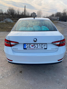 Predám Skoda superb 2,0Tdi 140kw, DSG, rv 2015.275700km - 8